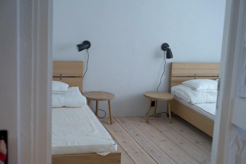 Apartment Ludowa 1 *